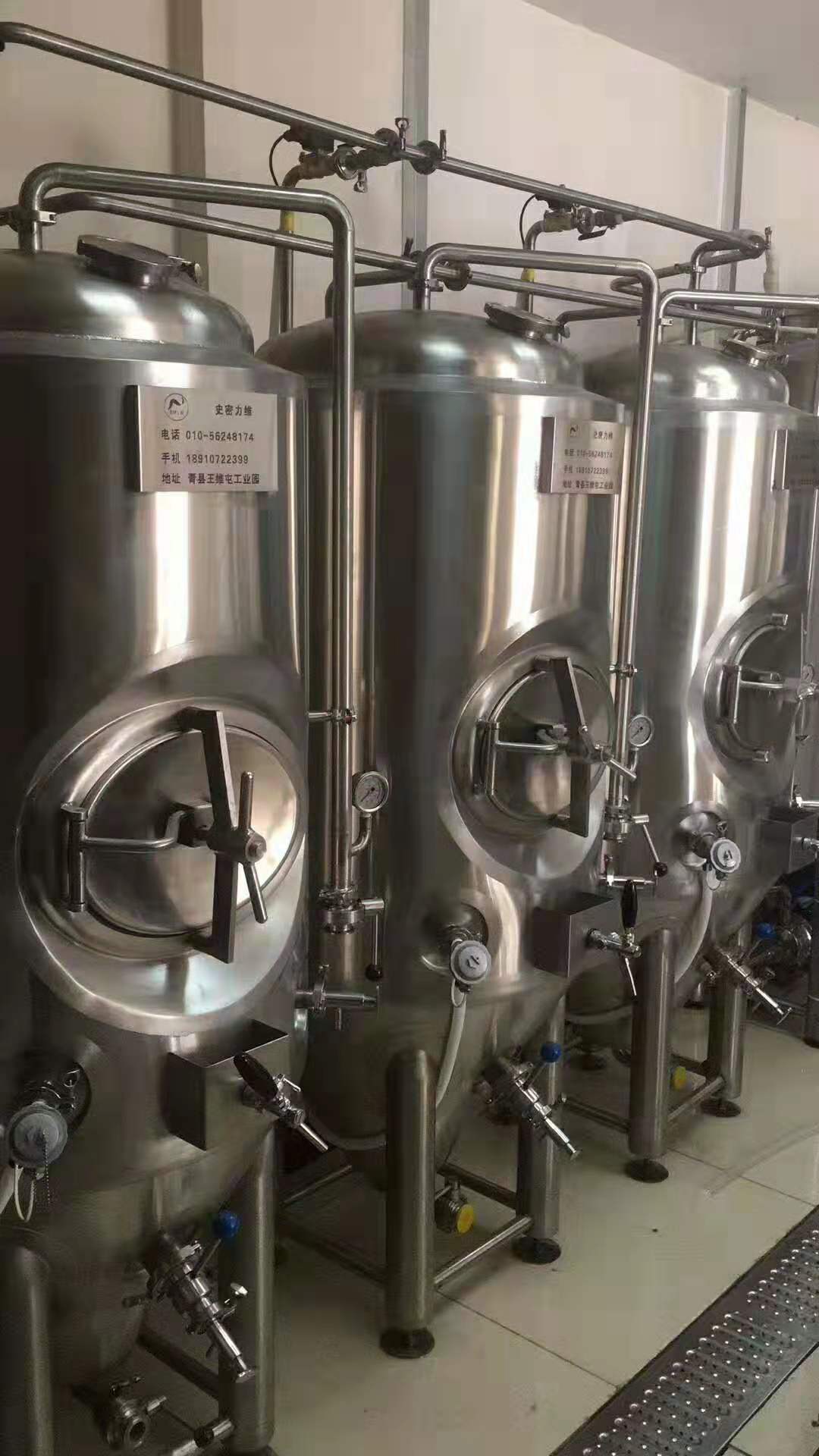 北京海淀精酿啤酒设备安装调试完工